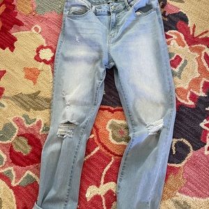 Distressed boyfriend jeans